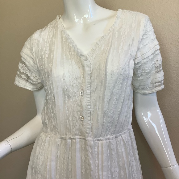 Jessakae Elegant White Lace Short Sleeve Dress - Picture 3 of 9